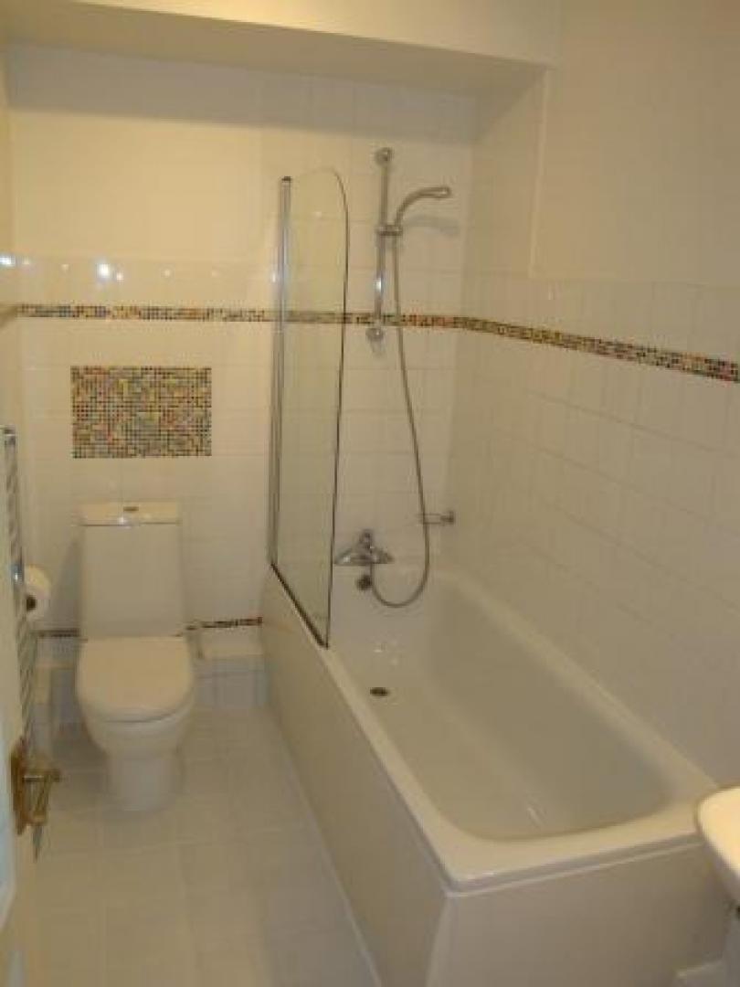 			HUGE GARDEN, 2 Bedroom, 1 bath, 1 reception Flat			 Goldhurst Terrace, WEST HAMPSTEAD